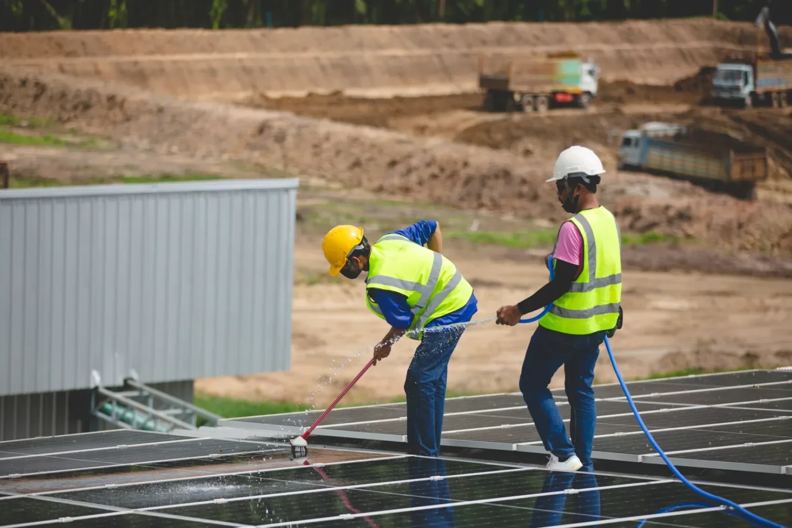 What are the Legal Regulations and Standards for Epoxy Floor Coating Services?